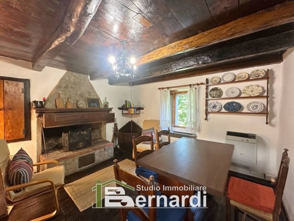 casa indipendente in vendita a Fanano in zona Serrazzone