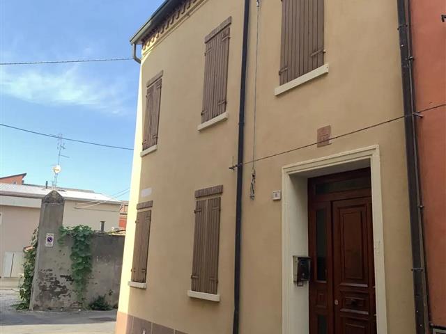 casa indipendente in vendita a Finale Emilia