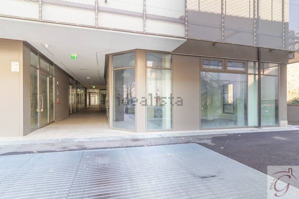 locale commerciale in vendita a Finale Emilia