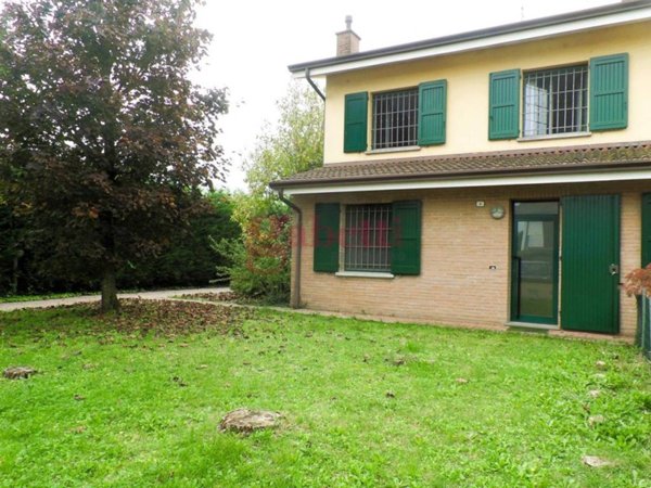 casa indipendente in vendita a Finale Emilia