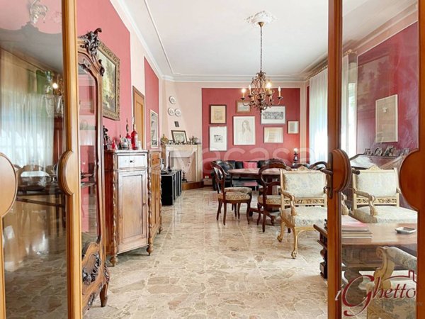 casa indipendente in vendita a Finale Emilia