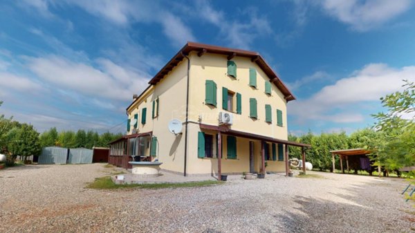 appartamento in vendita a Finale Emilia