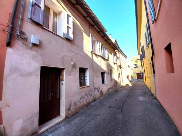 casa semindipendente in vendita a Finale Emilia