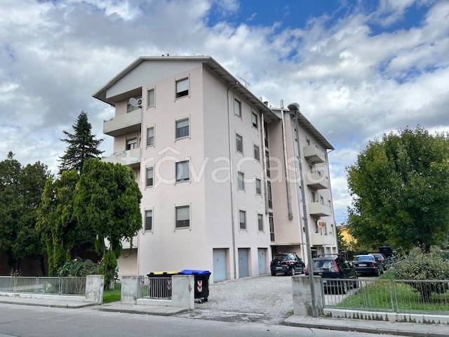 appartamento in vendita a Finale Emilia in zona Massa Finalese