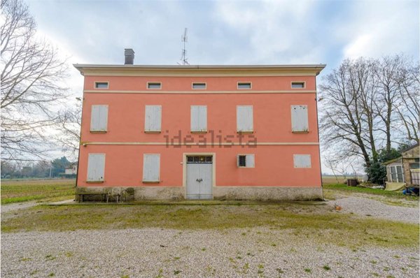 casa indipendente in vendita a Finale Emilia in zona Massa Finalese