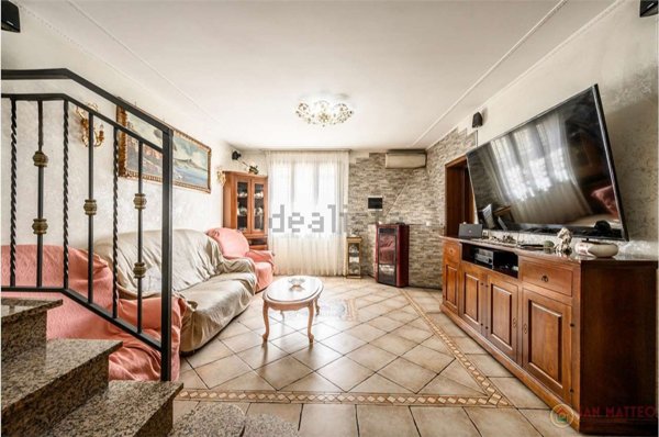 casa indipendente in vendita a Finale Emilia in zona Massa Finalese
