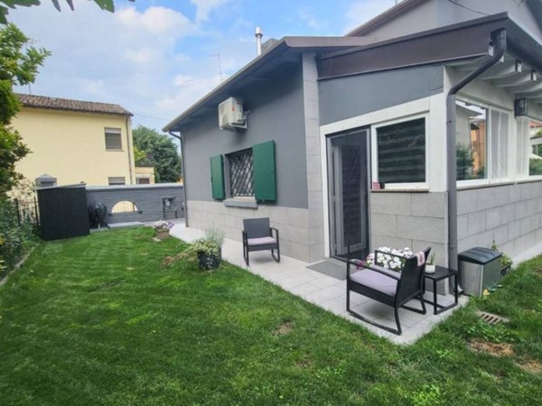 casa indipendente in vendita a Finale Emilia in zona Massa Finalese