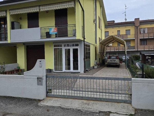 casa indipendente in vendita a Finale Emilia in zona Massa Finalese