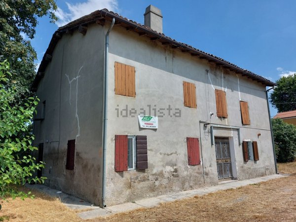 quadrivano in vendita a Finale Emilia