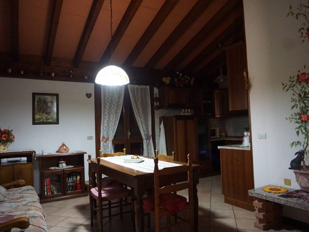 casa indipendente in vendita a Finale Emilia in zona Massa Finalese