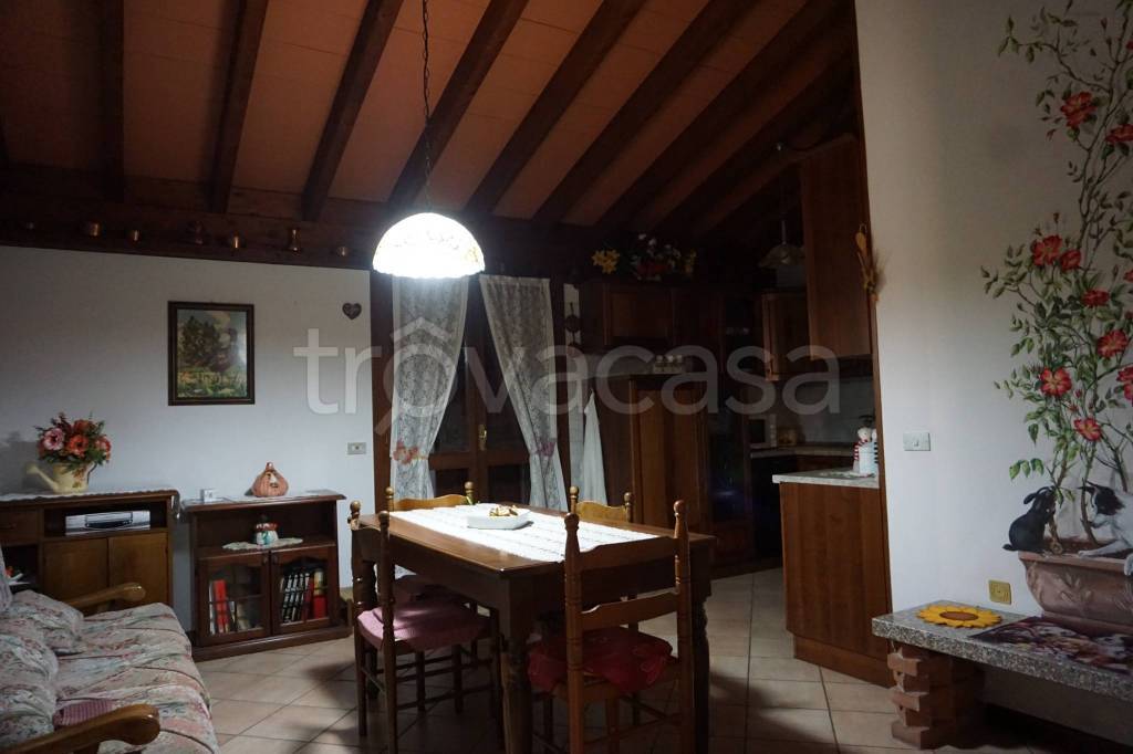 casa indipendente in vendita a Finale Emilia in zona Massa Finalese