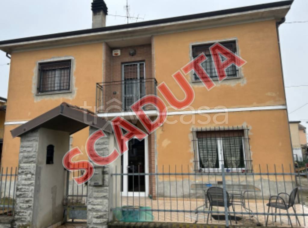 appartamento in vendita a Finale Emilia in zona Massa Finalese