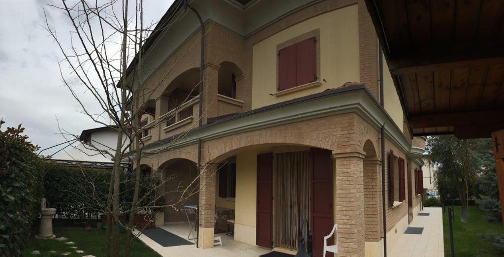 casa indipendente in vendita a Finale Emilia