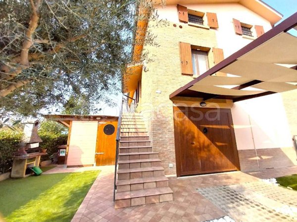 casa indipendente in vendita a Finale Emilia