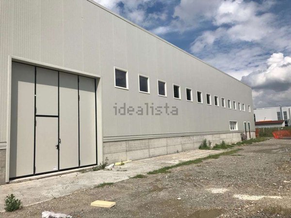 capannone in vendita a Finale Emilia