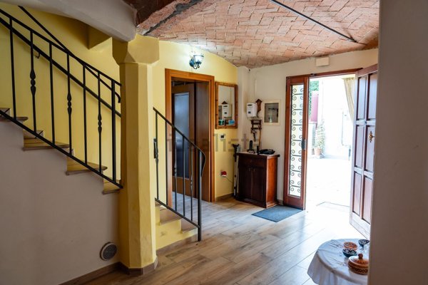 casa indipendente in vendita a Finale Emilia in zona Massa Finalese