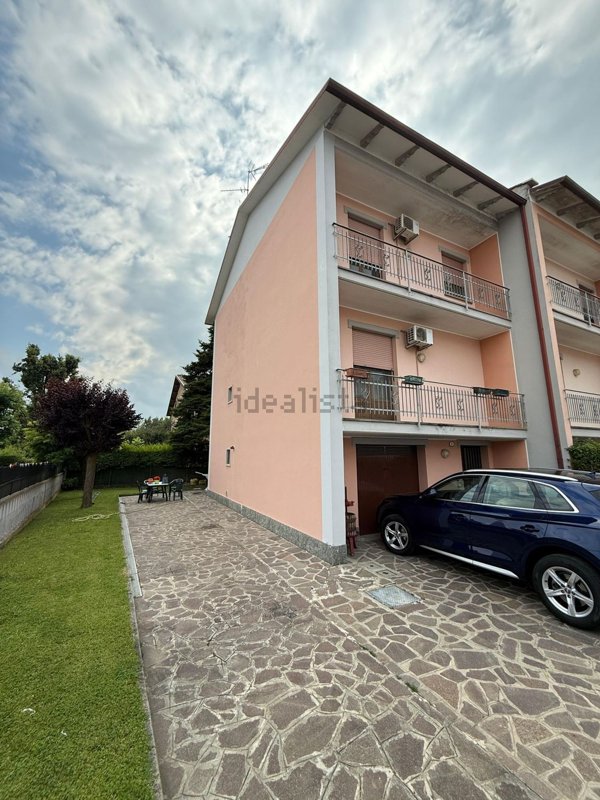 casa indipendente in vendita a Finale Emilia in zona Massa Finalese