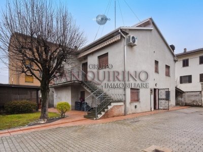 casa indipendente in vendita a Finale Emilia in zona Massa Finalese