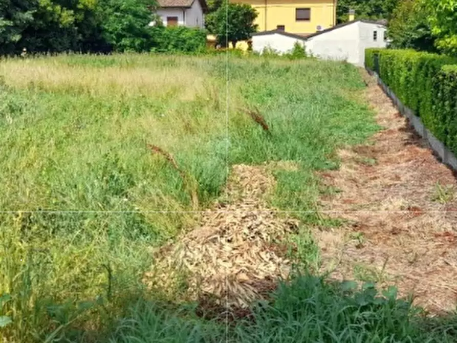 terreno edificabile in vendita a Finale Emilia