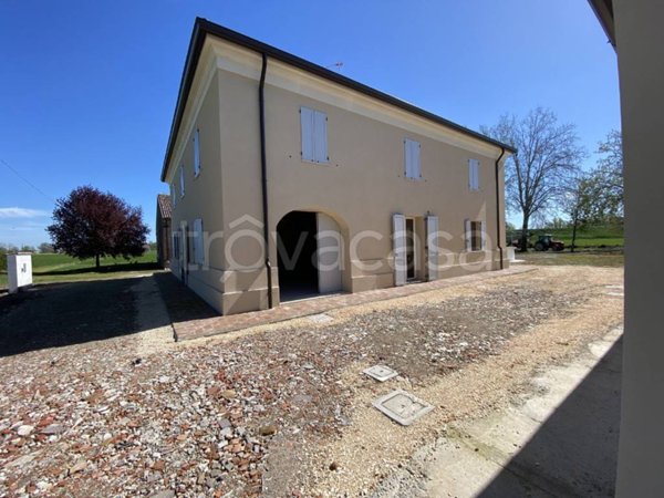 casa indipendente in vendita a Finale Emilia