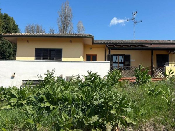 casa indipendente in vendita a Finale Emilia in zona Massa Finalese