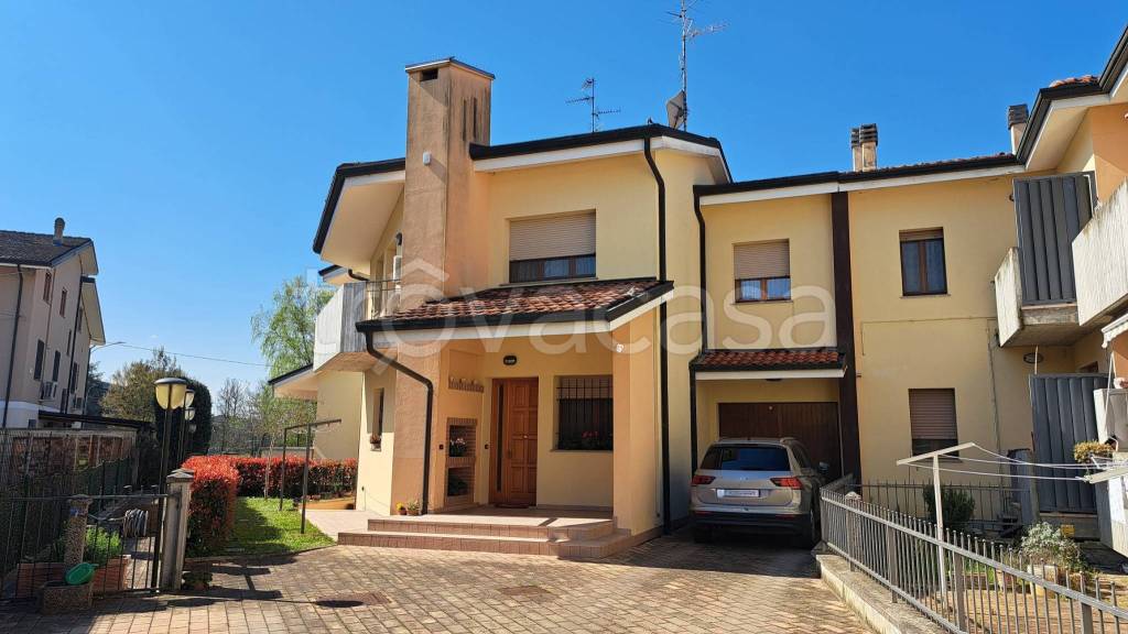 casa indipendente in vendita a Finale Emilia in zona Massa Finalese