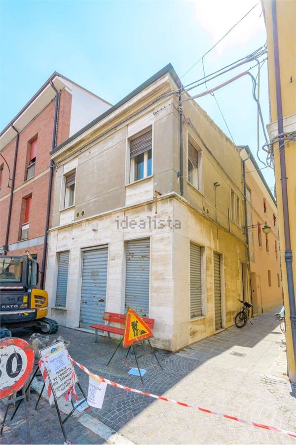 ufficio in vendita a Finale Emilia