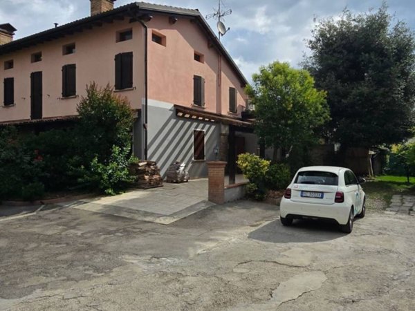 casa indipendente in vendita a Finale Emilia