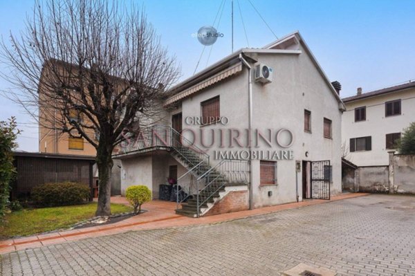 casa indipendente in vendita a Finale Emilia in zona Massa Finalese