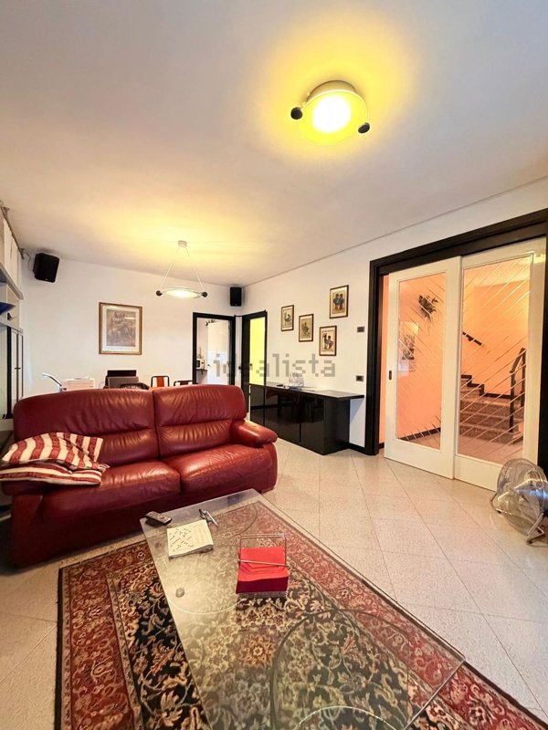 casa indipendente in vendita a Finale Emilia in zona Canaletto