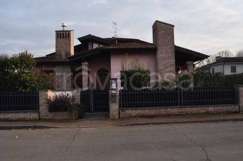 casa indipendente in vendita a Finale Emilia in zona Massa Finalese