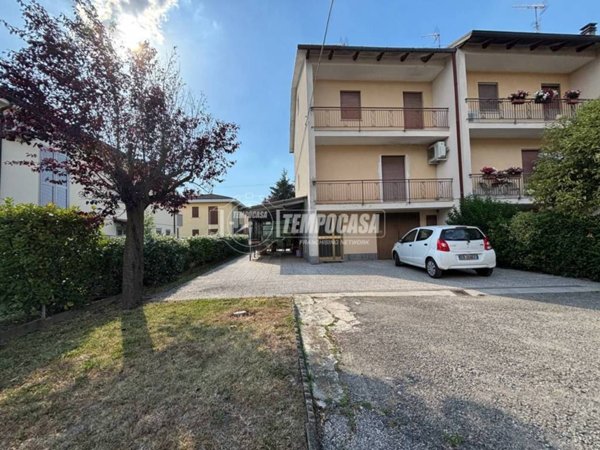 casa indipendente in vendita a Finale Emilia in zona Massa Finalese