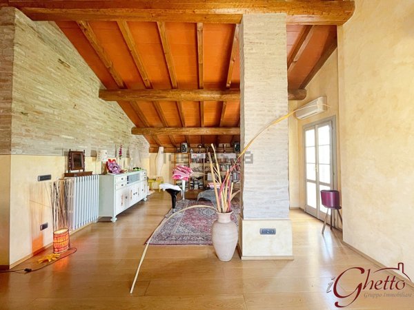 casa indipendente in vendita a Finale Emilia in zona Canaletto