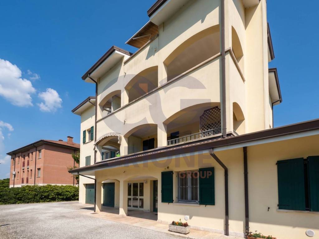 appartamento in vendita a Finale Emilia in zona Massa Finalese