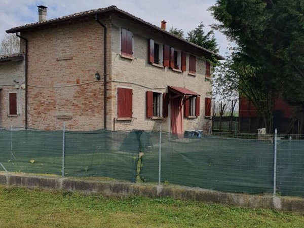 appartamento in vendita a Finale Emilia in zona Canaletto