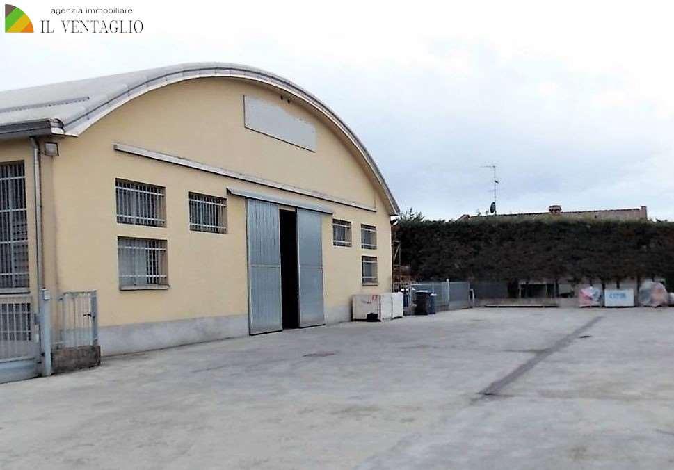 locale commerciale in vendita a Fiorano Modenese