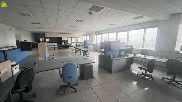 locale commerciale in affitto a Fiorano Modenese
