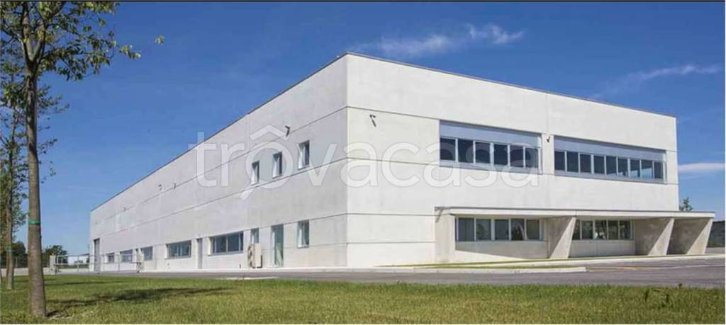 capannone in vendita a Fiorano Modenese