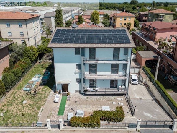 appartamento in vendita a Fiorano Modenese in zona Ubersetto