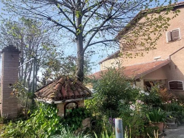 casa indipendente in vendita a Fiorano Modenese