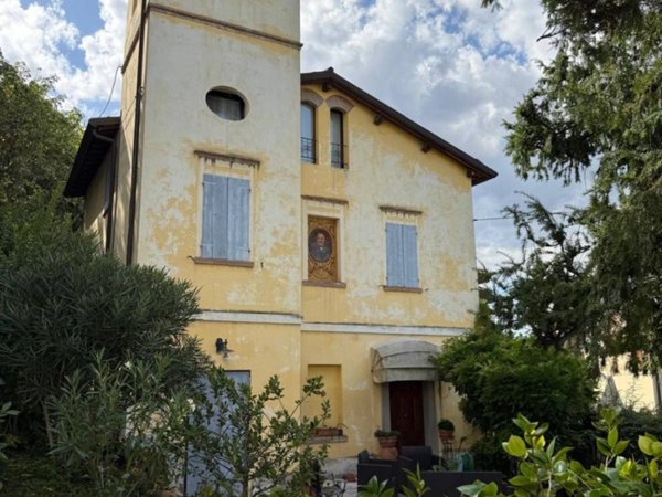 casa indipendente in vendita a Fiorano Modenese