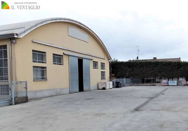 capannone in vendita a Fiorano Modenese