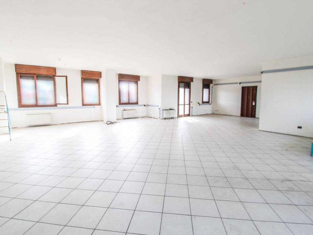 ufficio in vendita a Fiorano Modenese