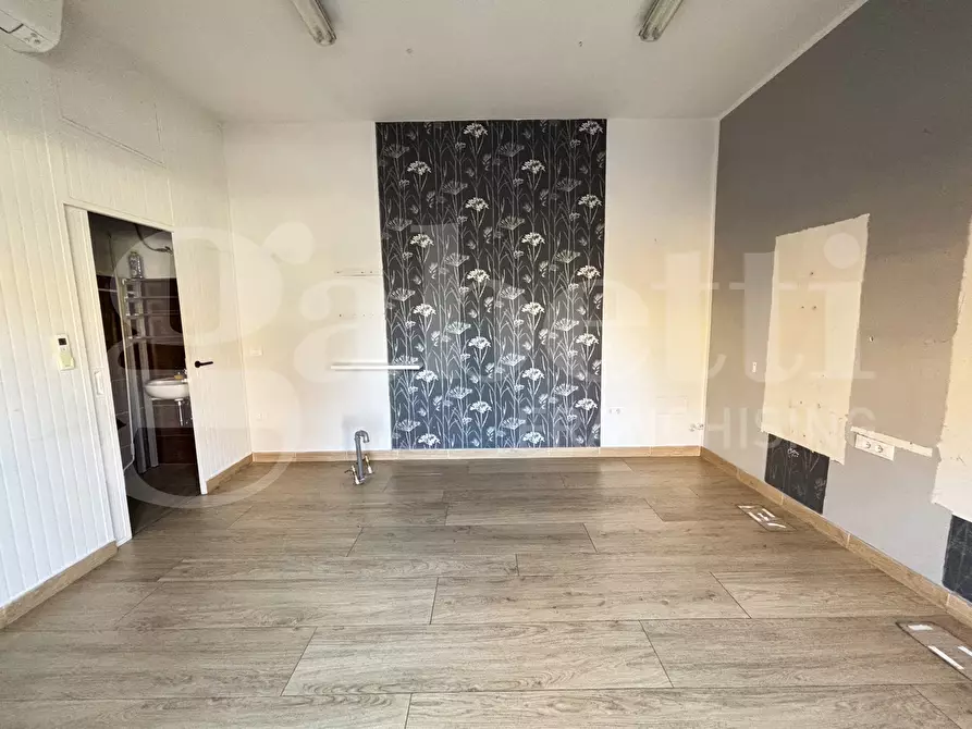 negozio in vendita a Fiorano Modenese in zona Spezzano