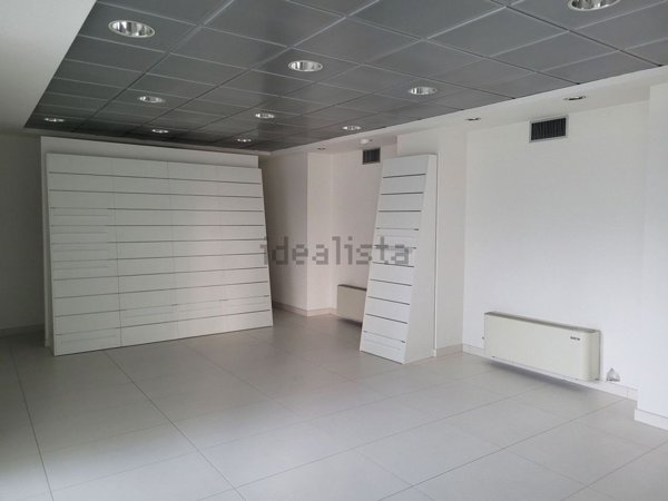 capannone in vendita a Fiorano Modenese