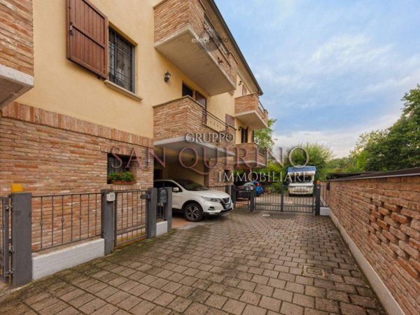 casa indipendente in vendita a Fiorano Modenese in zona Spezzano
