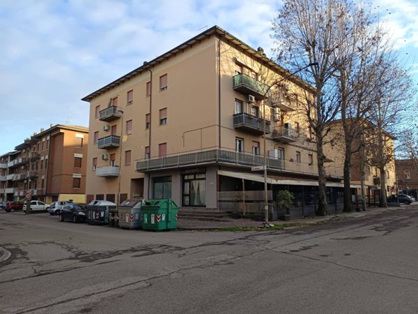 locale commerciale in vendita a Fiorano Modenese in zona Spezzano