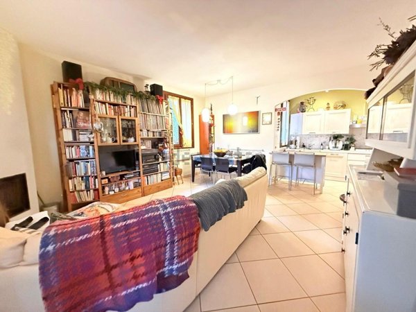 casa indipendente in vendita a Fiorano Modenese in zona Spezzano