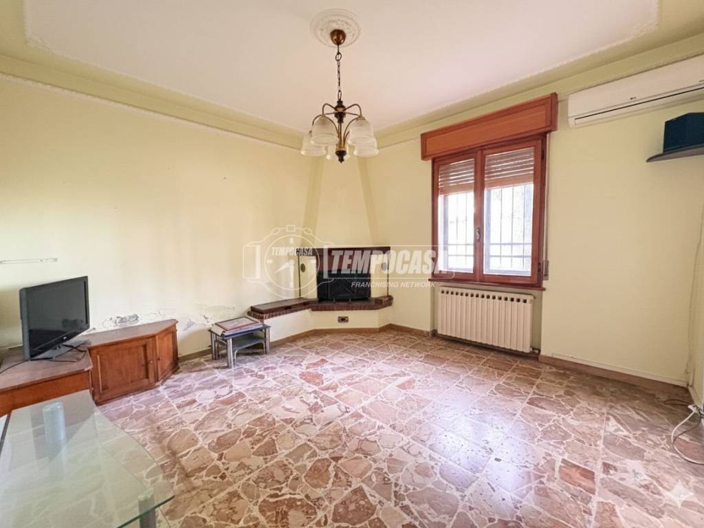 casa indipendente in vendita a Fiorano Modenese in zona Spezzano