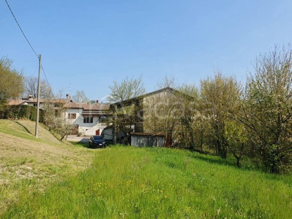 casa indipendente in vendita a Fiorano Modenese in zona Nirano